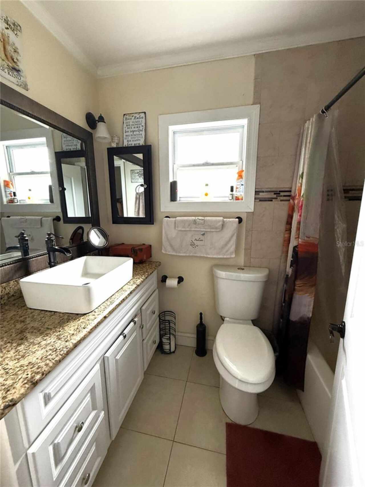 Listing Photo 10