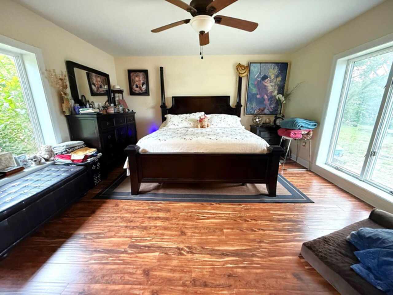Listing Photo 11