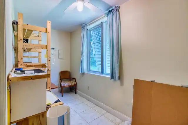 Listing Photo 9