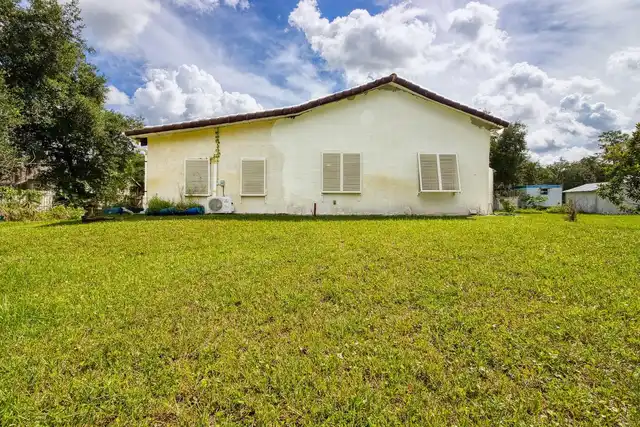 Listing Photo 18