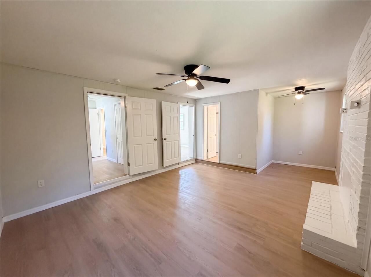 Listing Photo 9