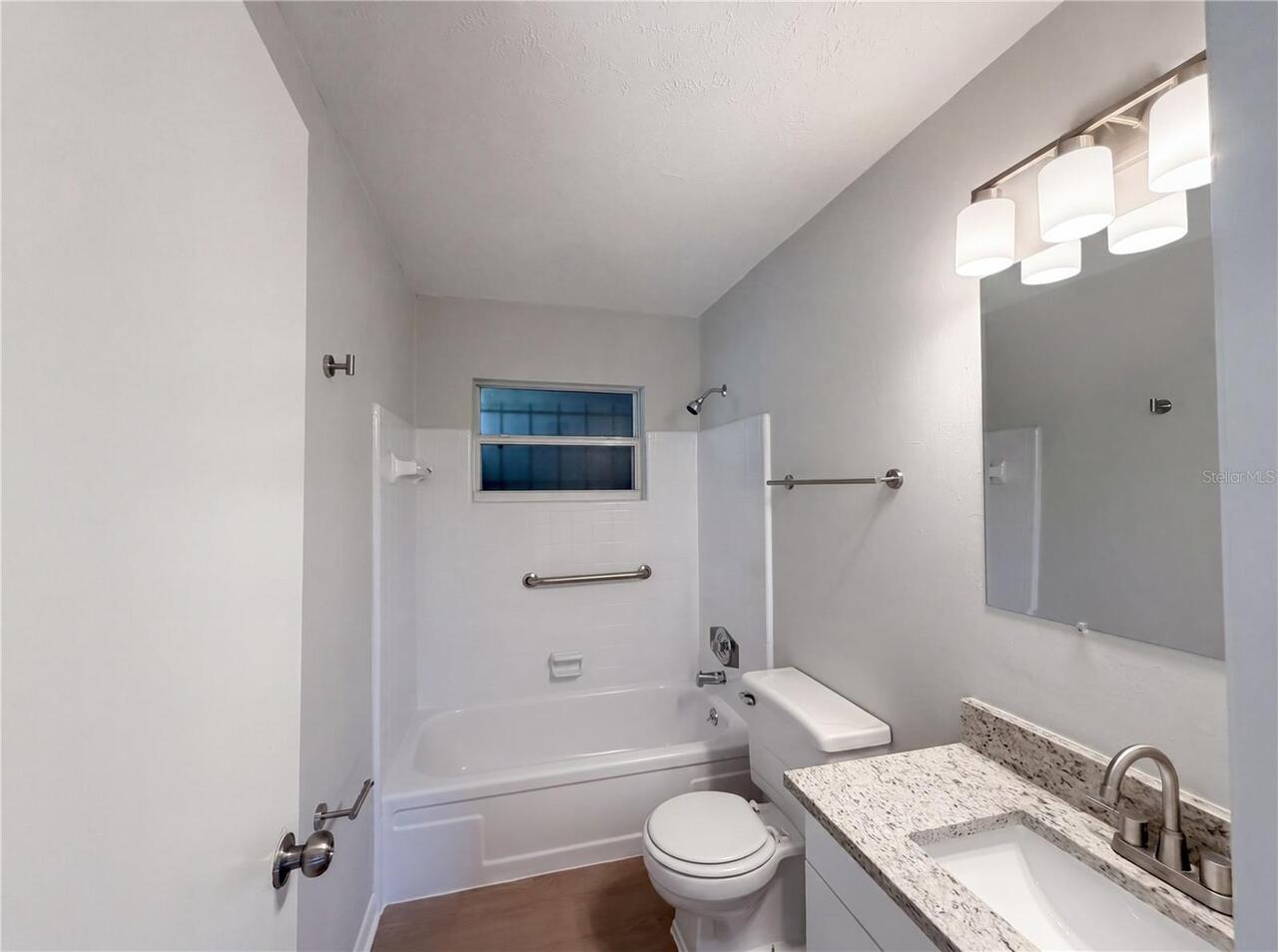 Listing Photo 16