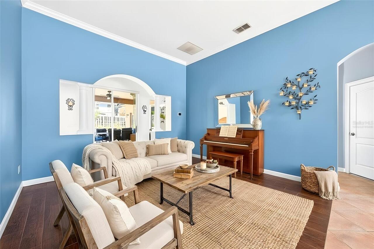 Listing Photo 10
