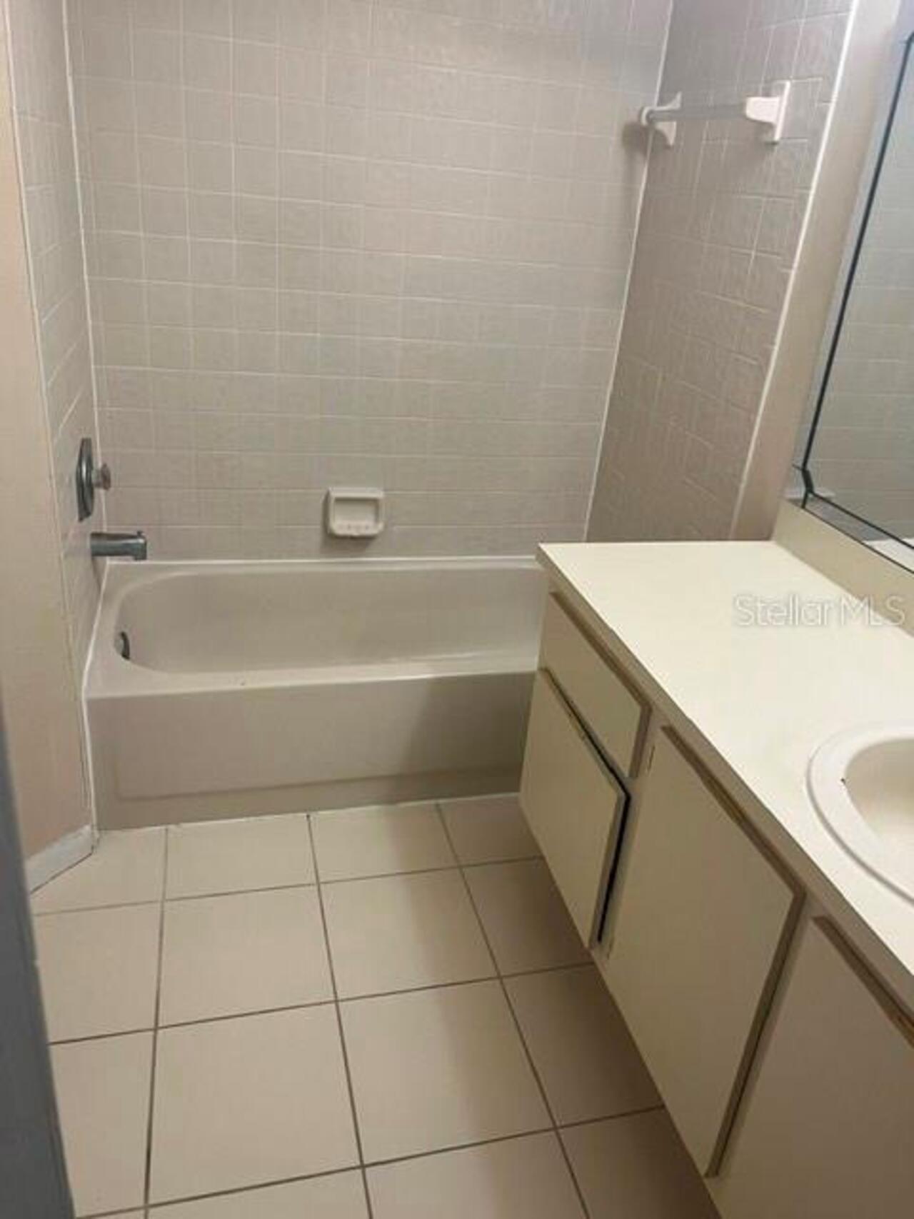 Listing Photo 14