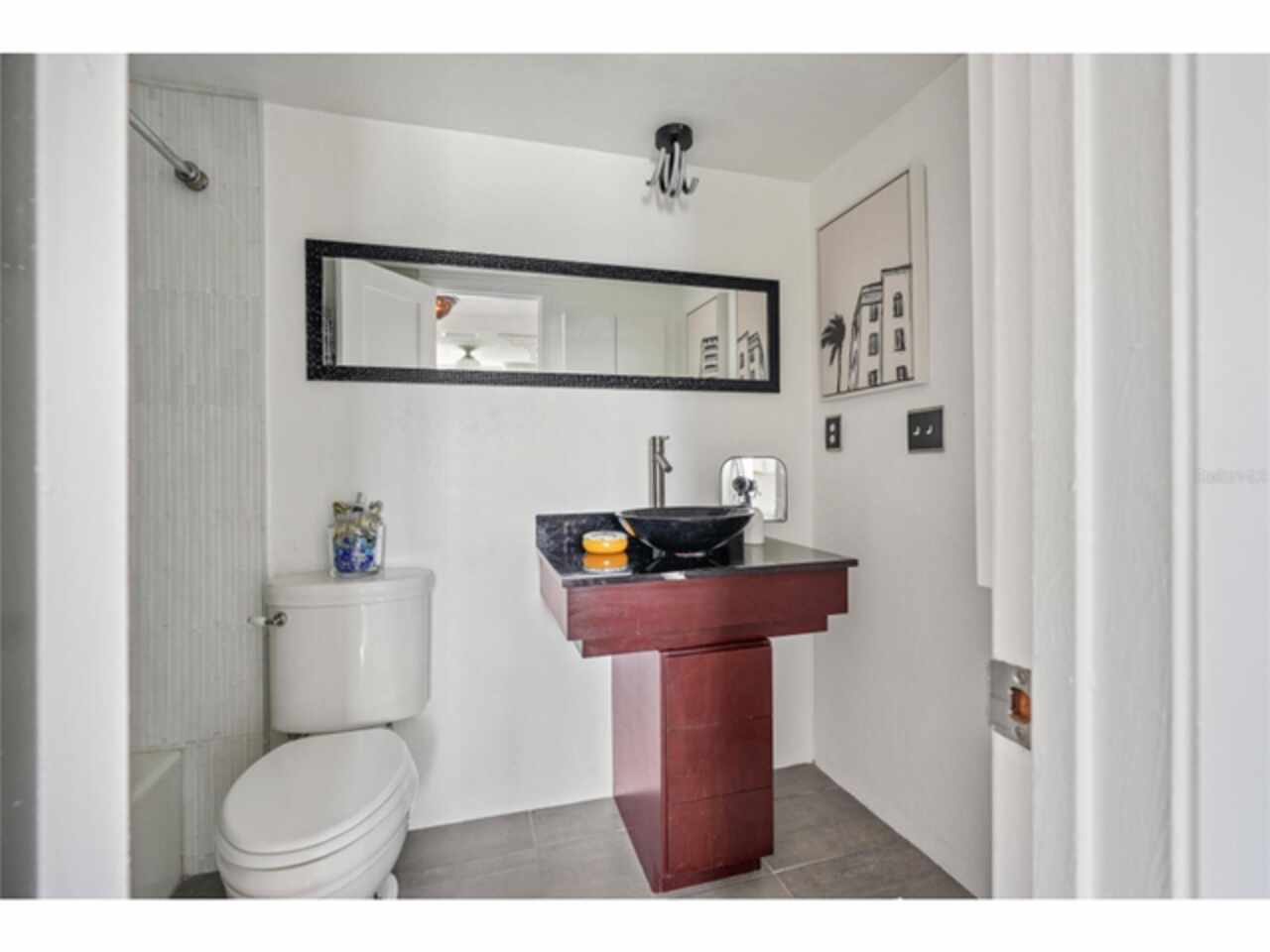 Listing Photo 12