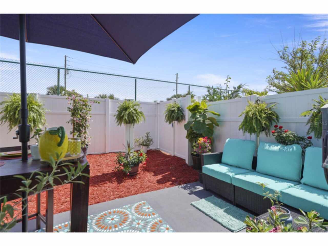 Listing Photo 17