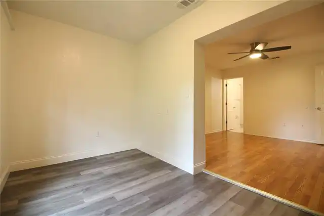 Listing Photo 13