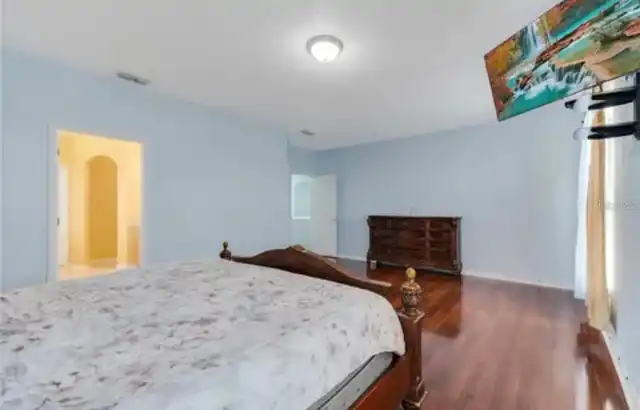 Listing Photo 21