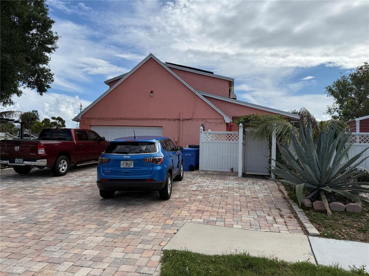 Listing Photo 10