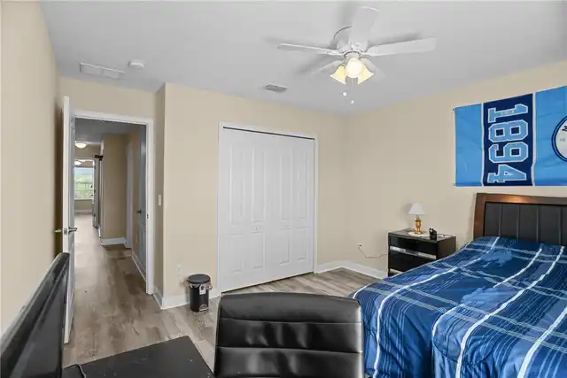 Listing Photo 16