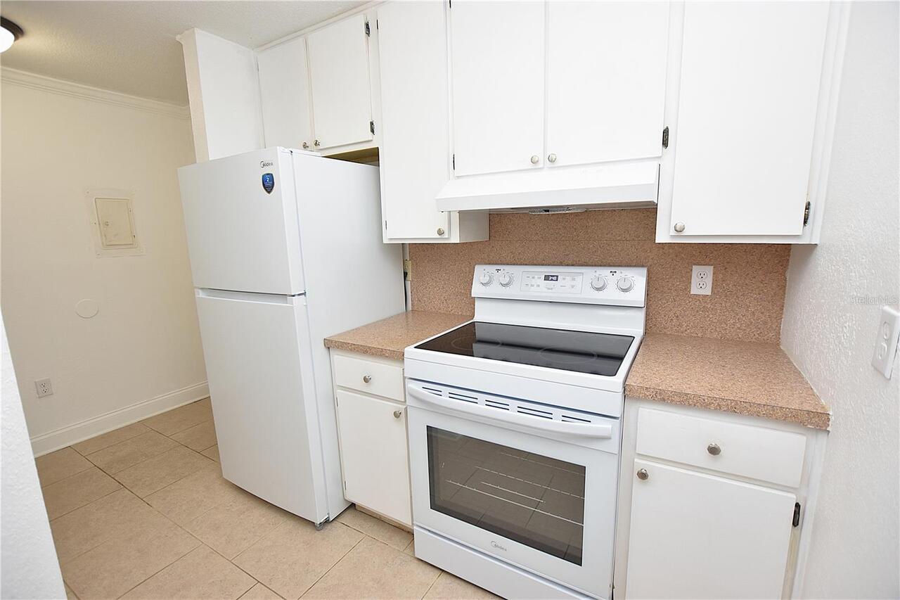 Listing Photo 6