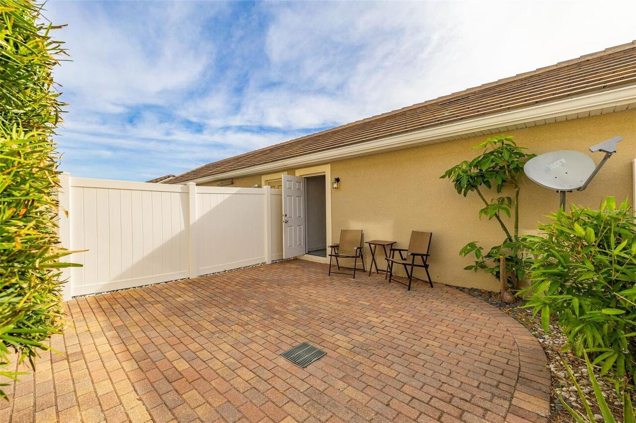 Listing Photo 43