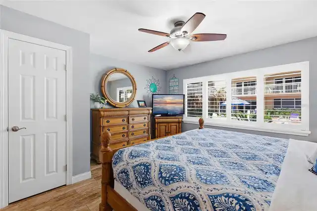 Listing Photo 17