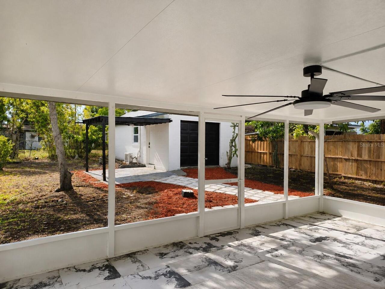 Listing Photo 17