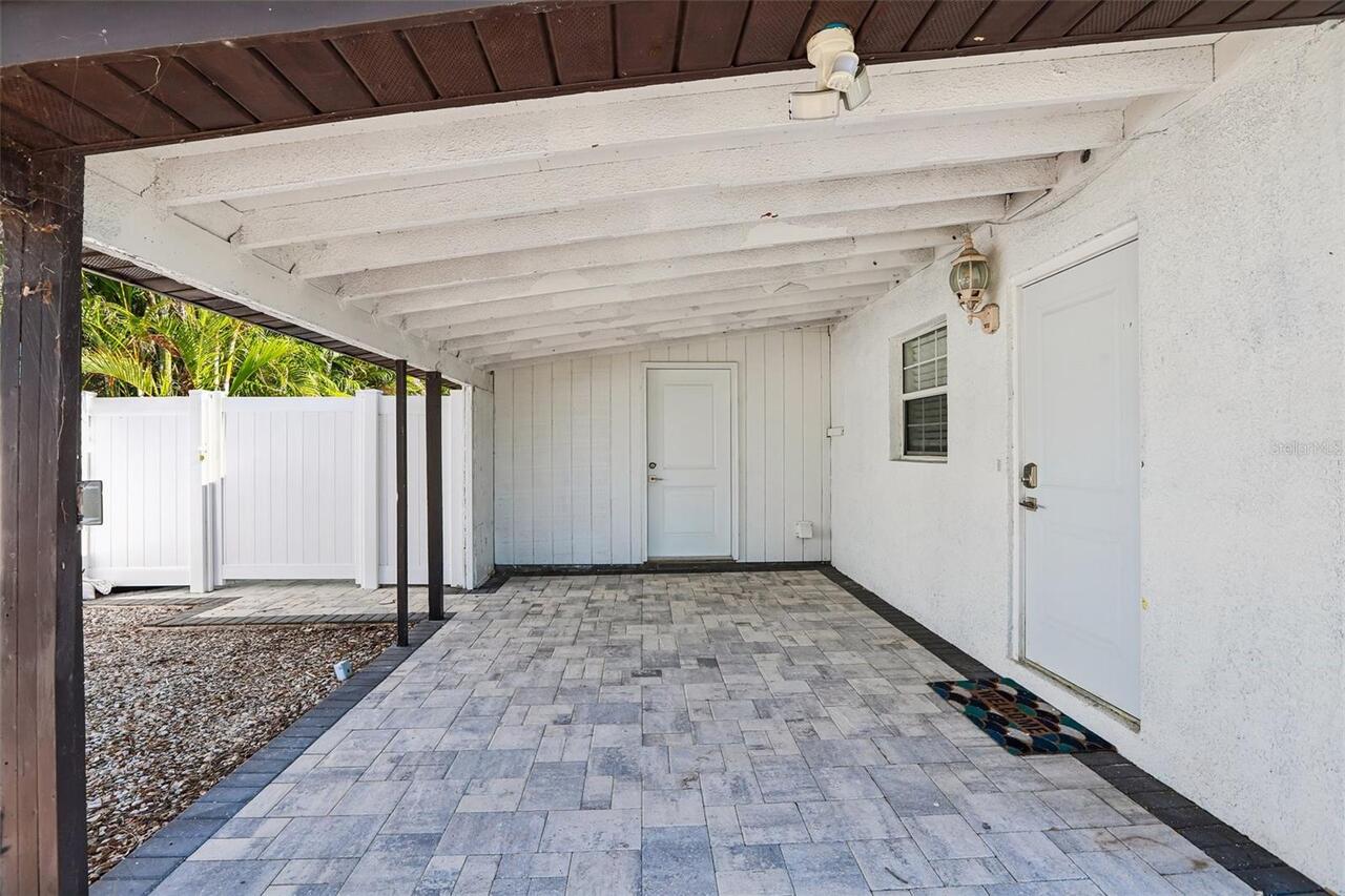 Listing Photo 10