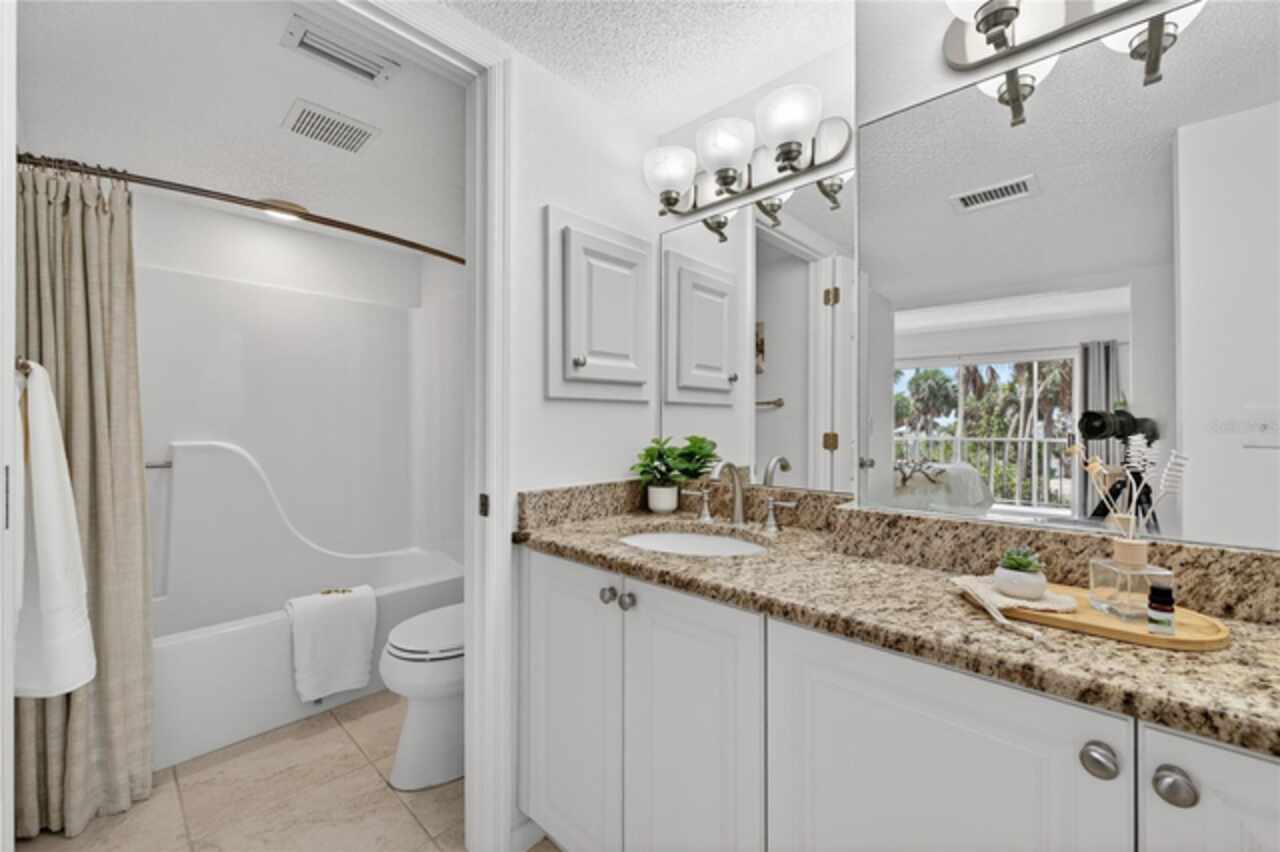 Listing Photo 14