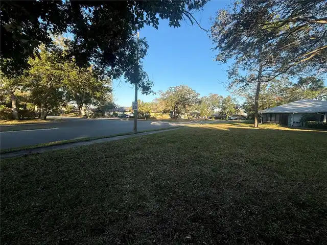Listing Photo 18