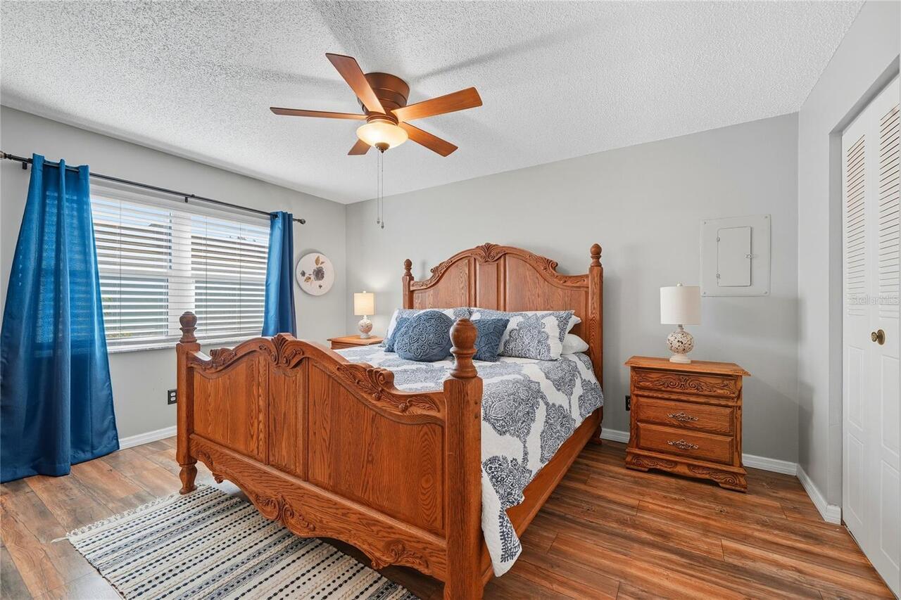 Listing Photo 10