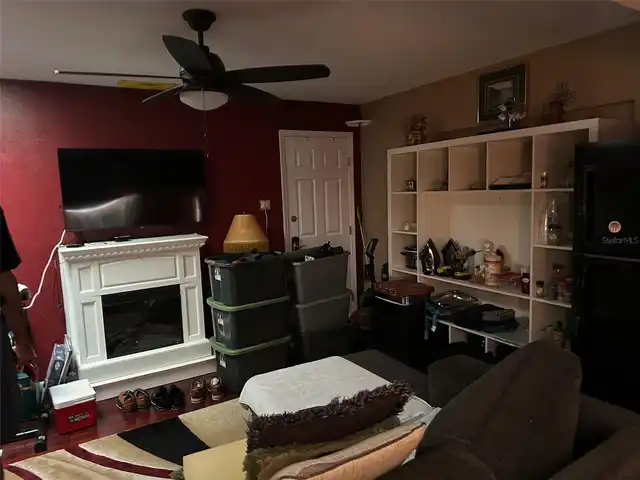 Listing Photo 8