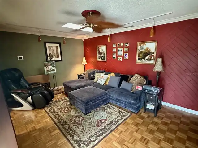 Listing Photo 17