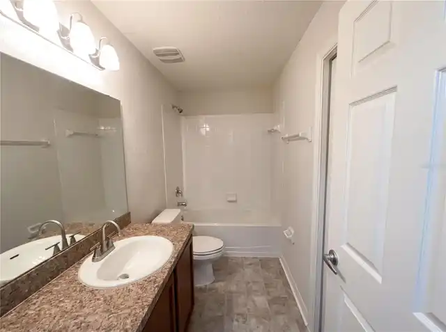 Listing Photo 20