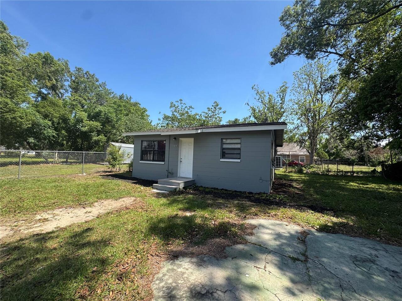 Listing Photo 12