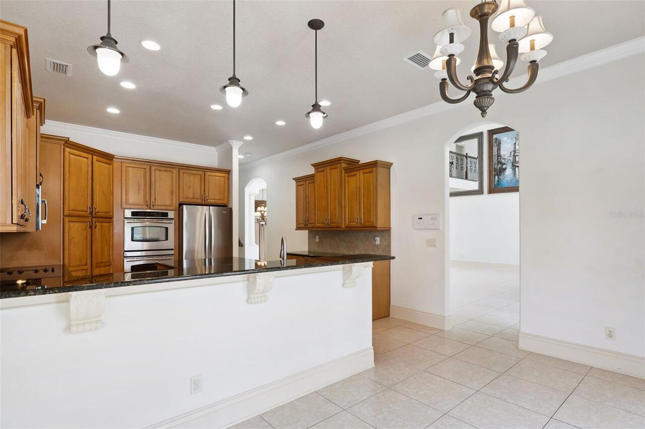 Listing Photo 12