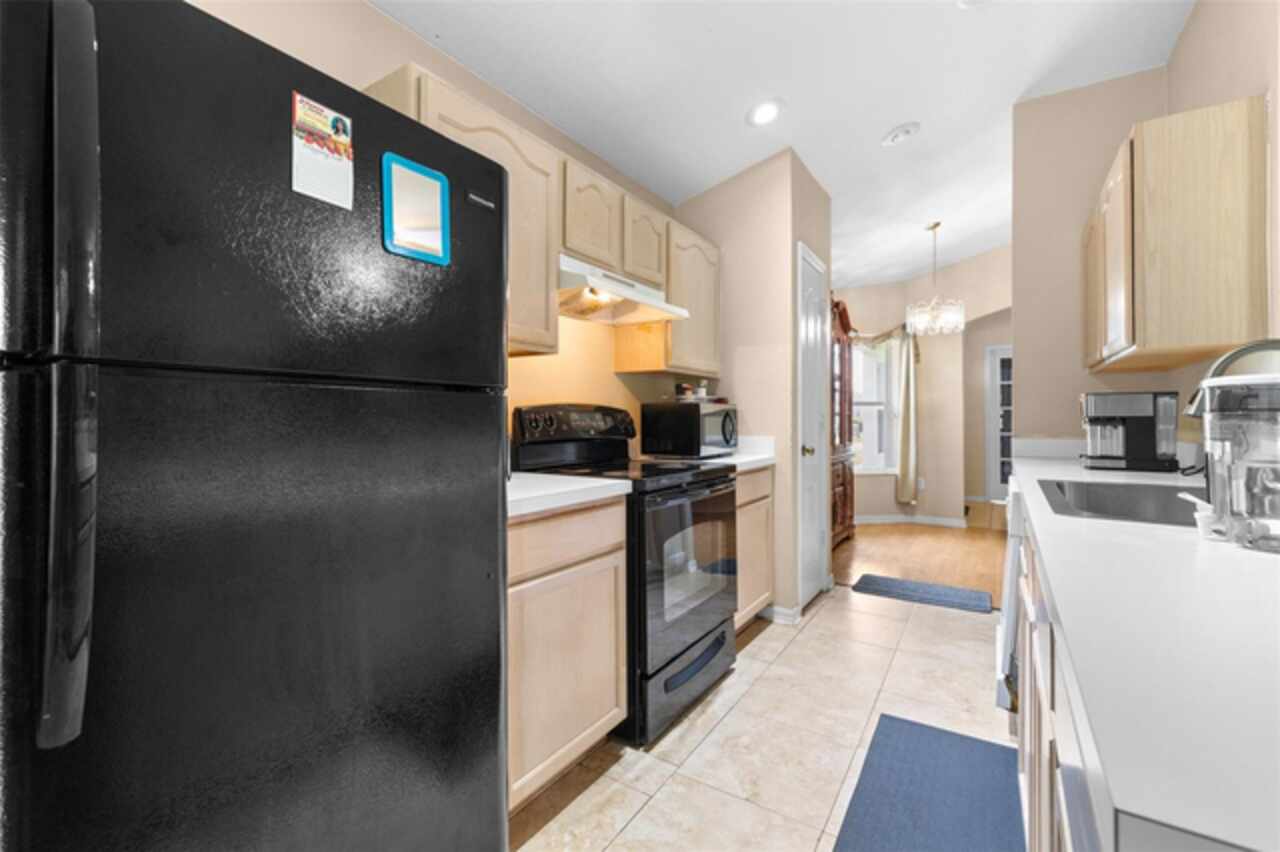 Listing Photo 13