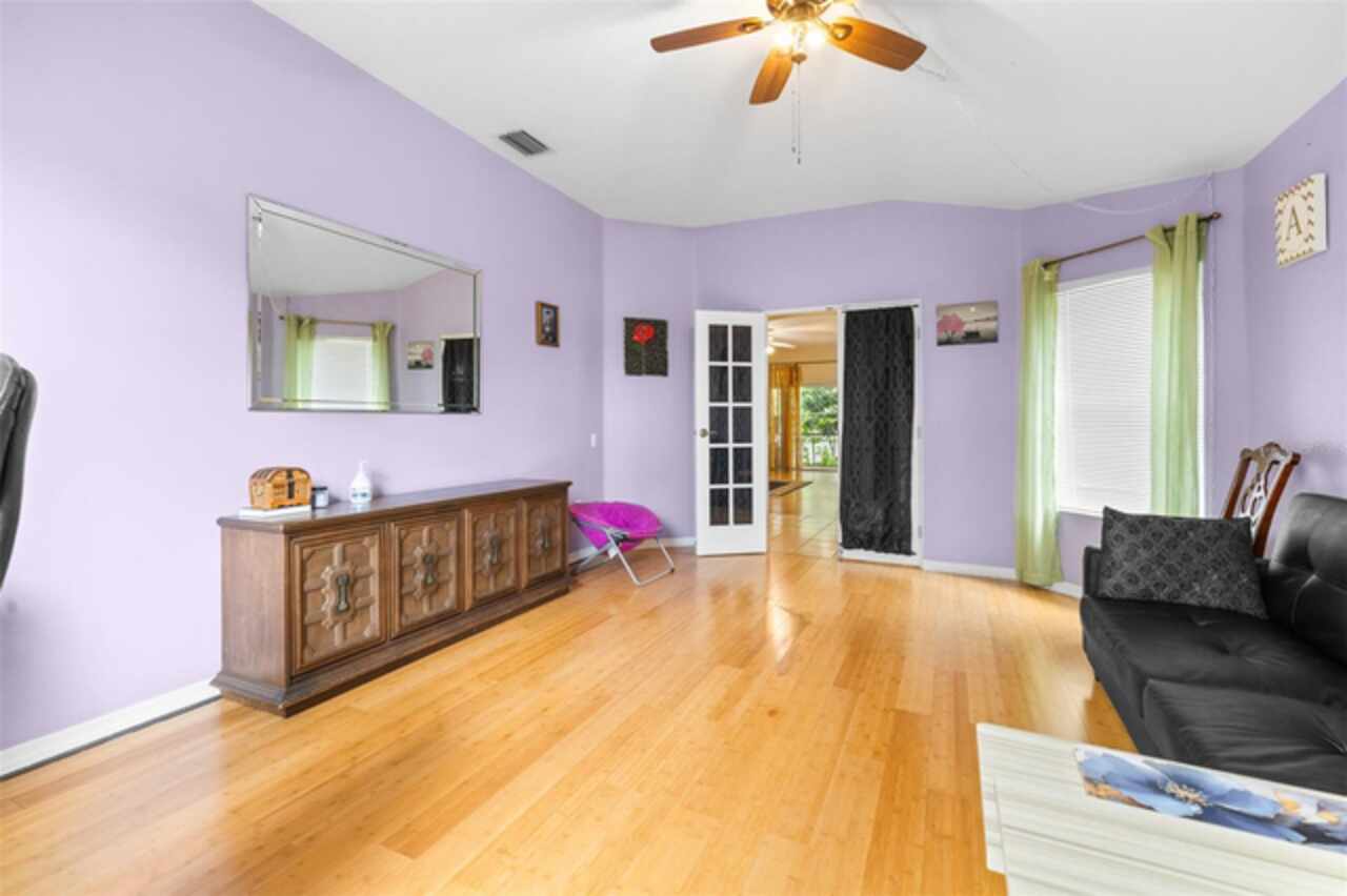 Listing Photo 22