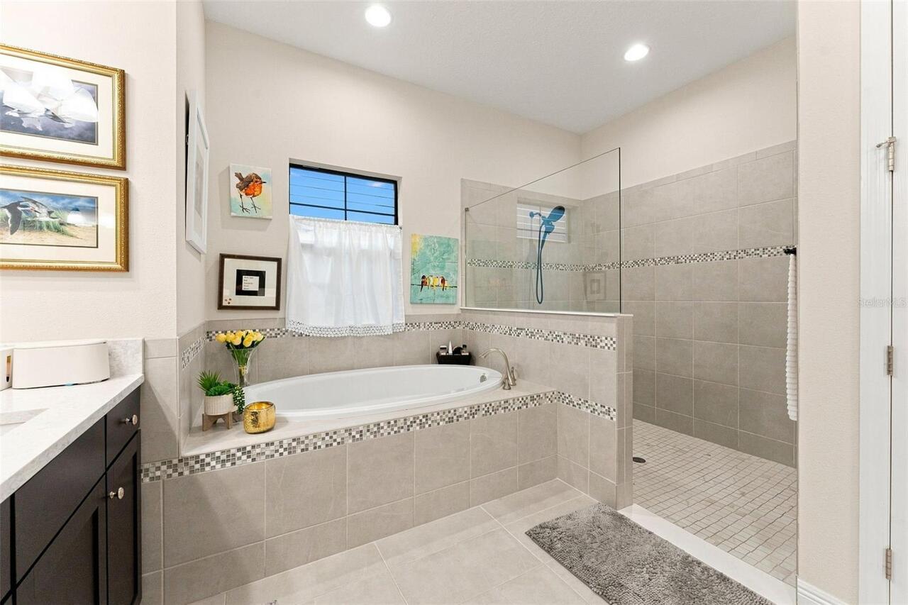 Listing Photo 26