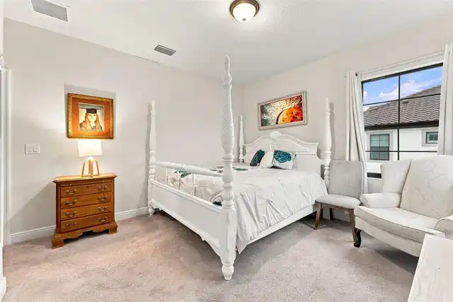 Listing Photo 32