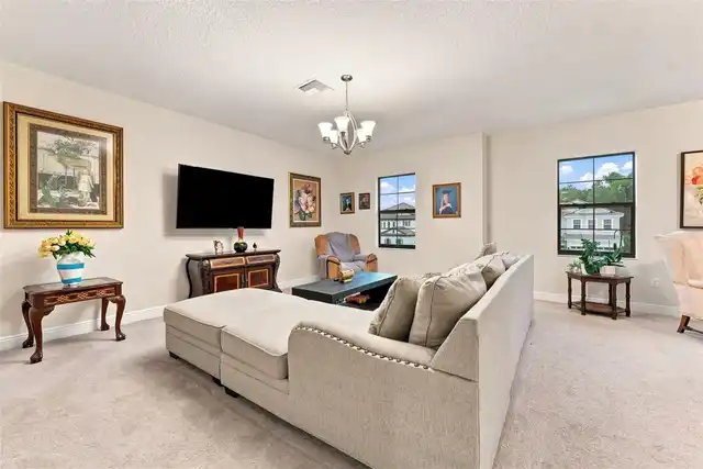 Listing Photo 44