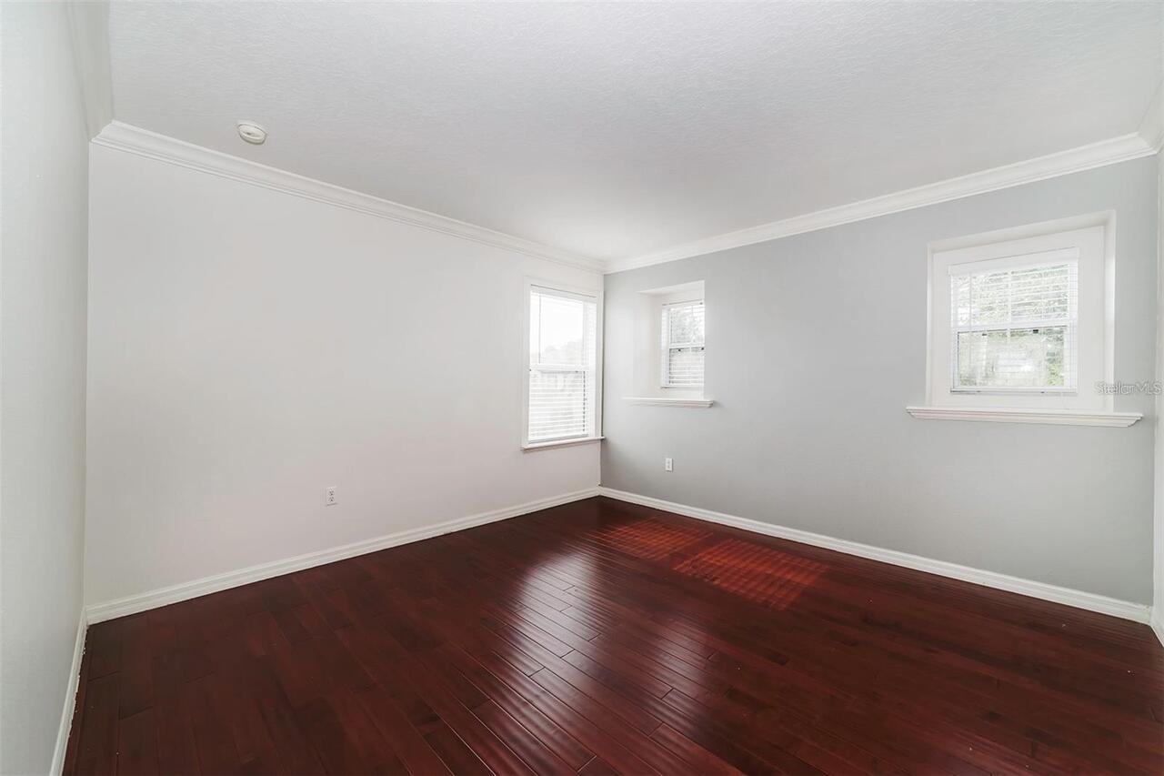 Listing Photo 20