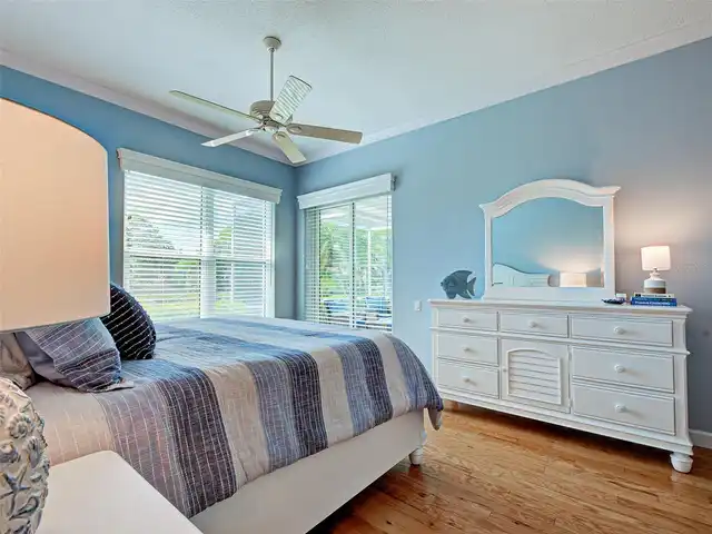 Listing Photo 37