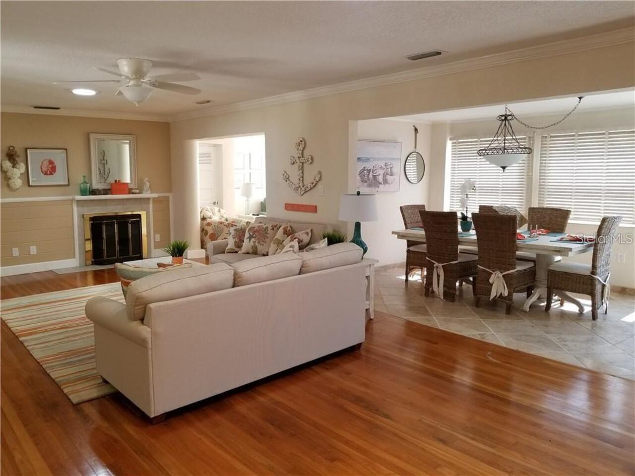 Listing Photo 8