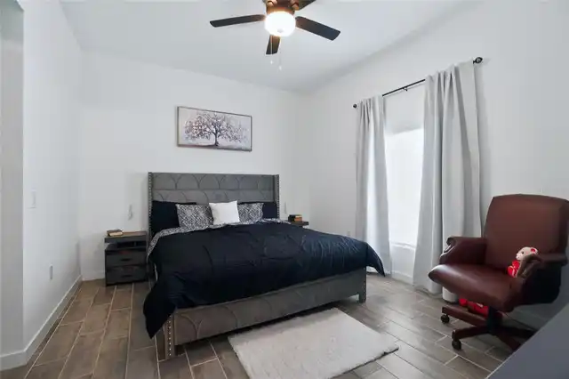 Listing Photo 20