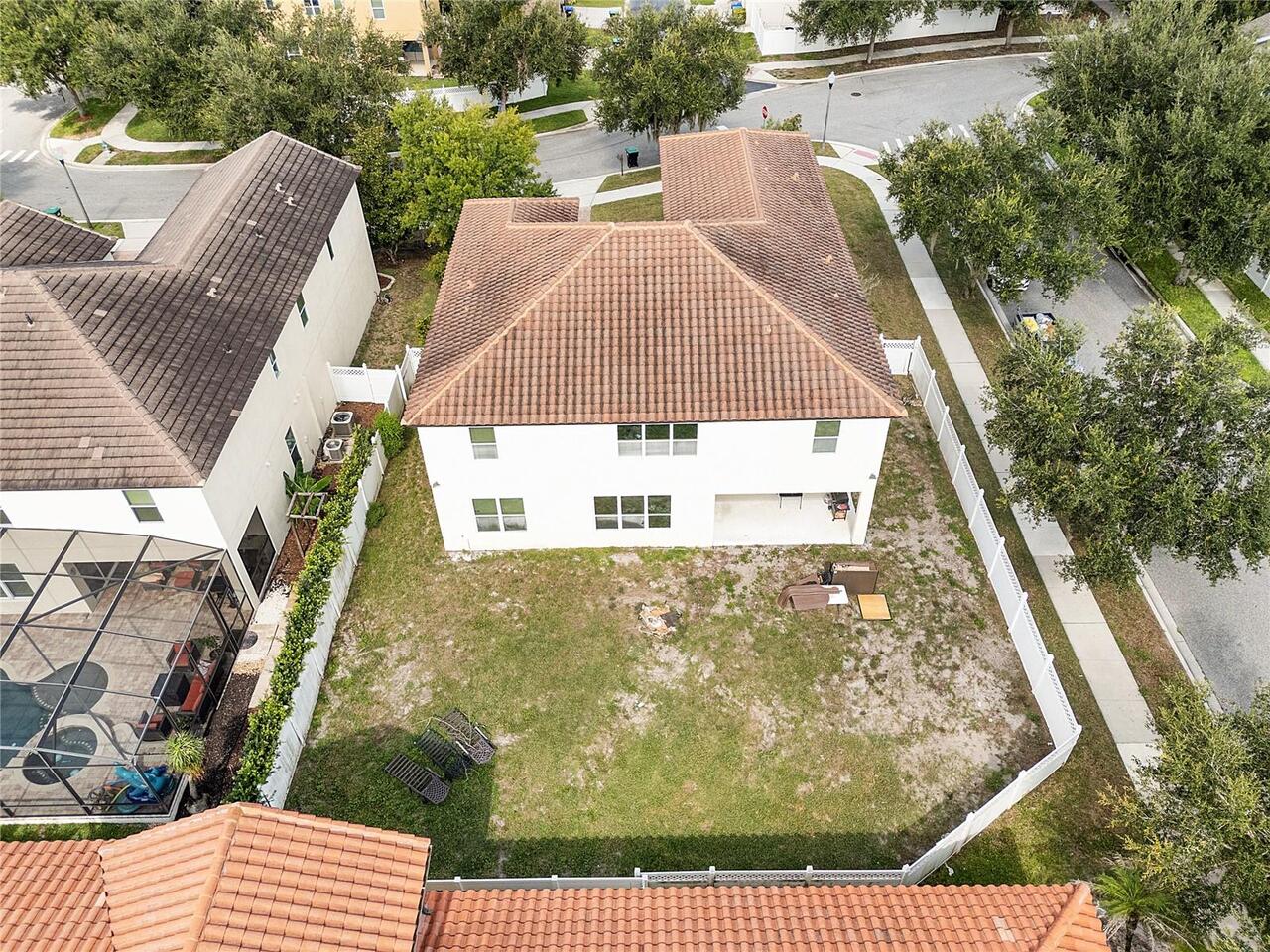 Listing Photo 8