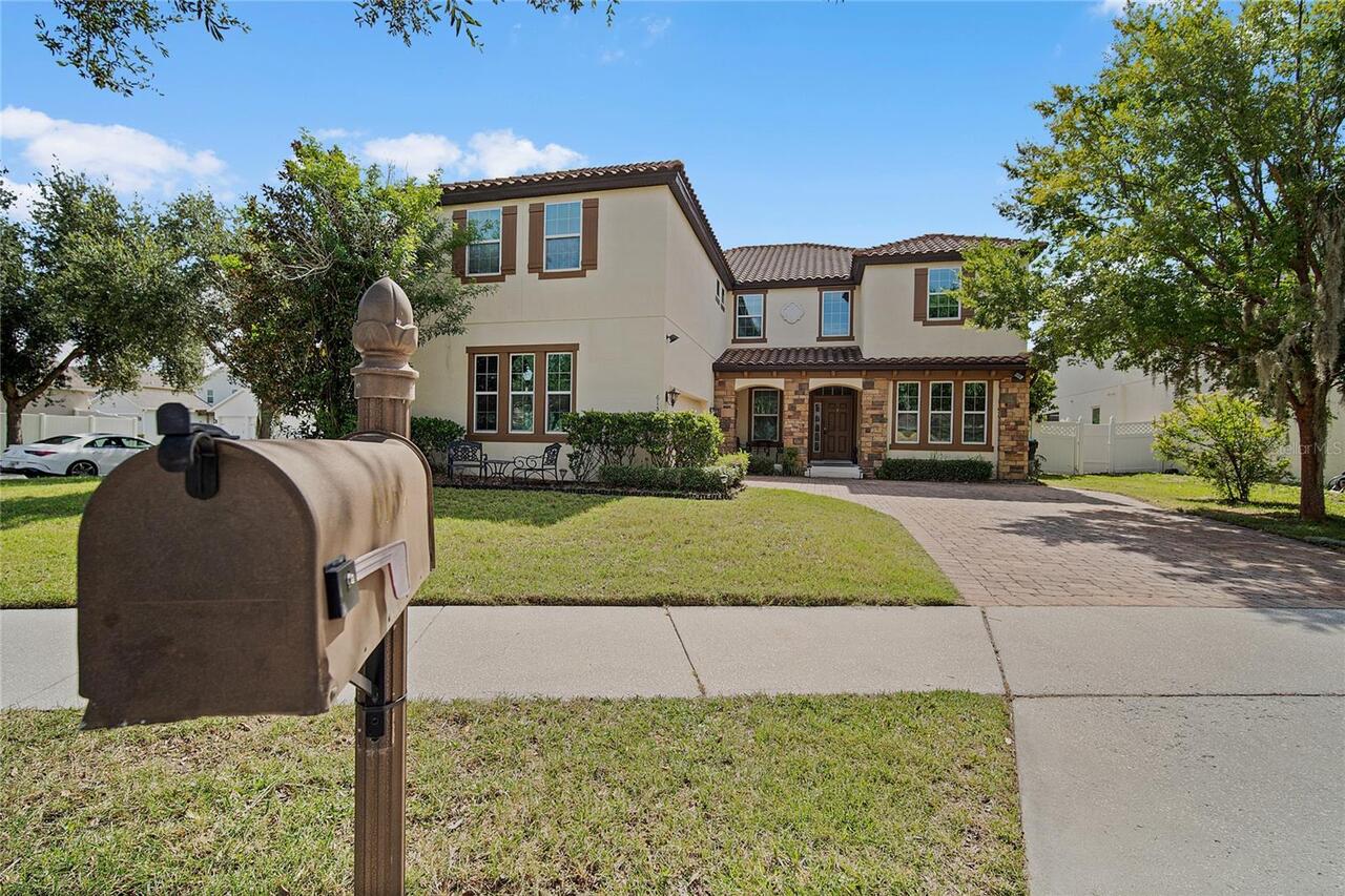 Listing Photo 10