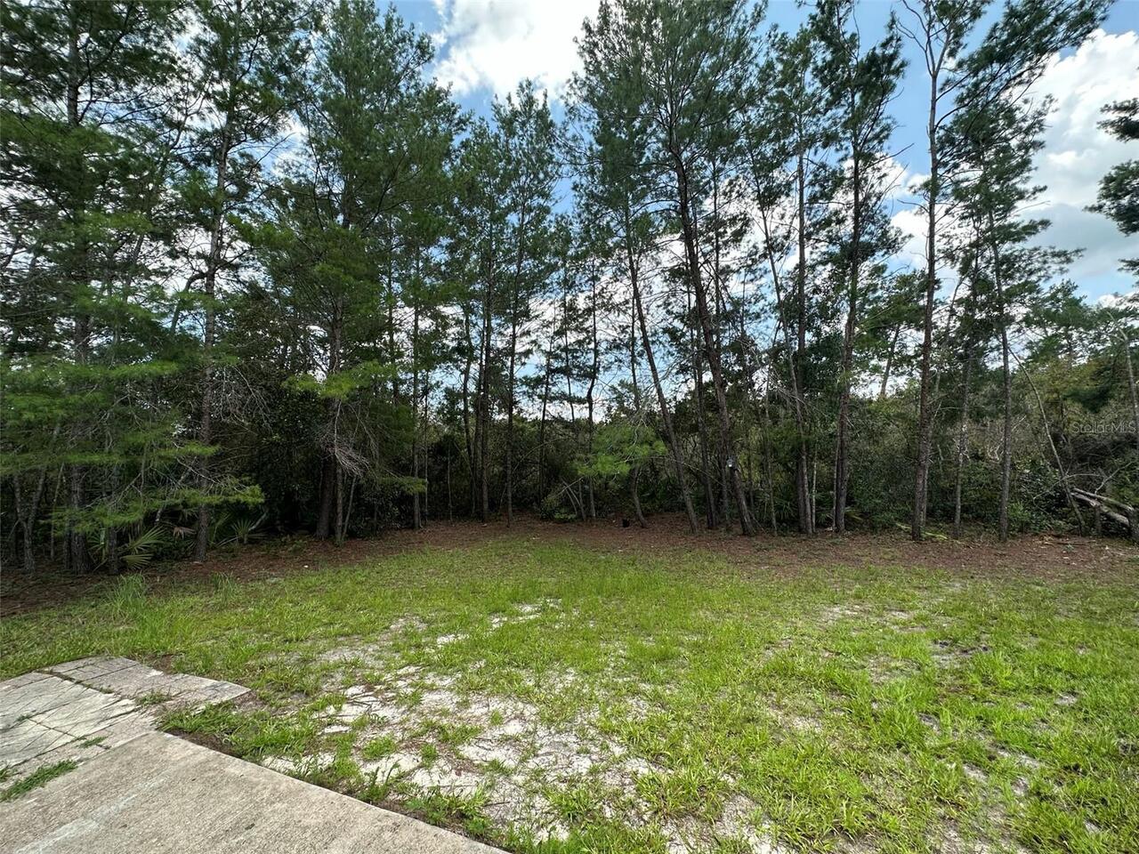 Listing Photo 14