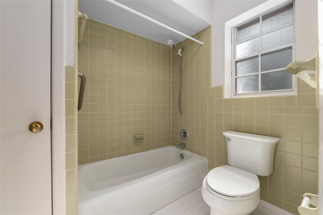 Listing Photo 25