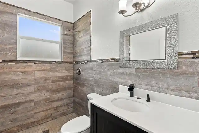 Listing Photo 29
