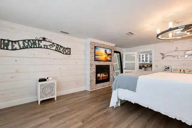 Listing Photo 18