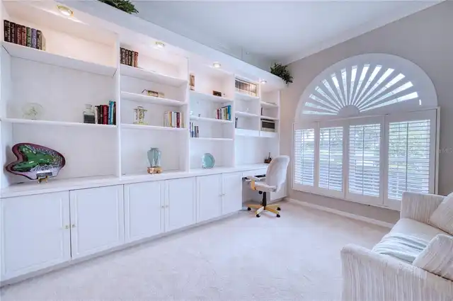 Listing Photo 17