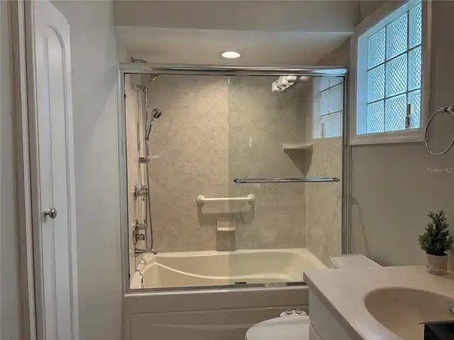 Listing Photo 36