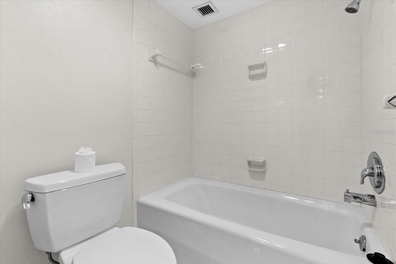 Listing Photo 20