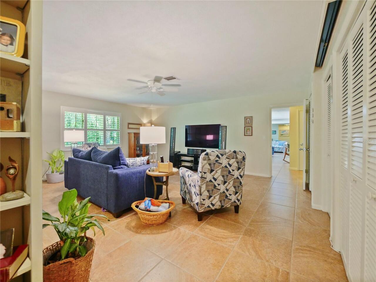 Listing Photo 22