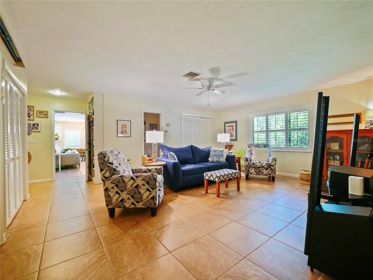 Listing Photo 24