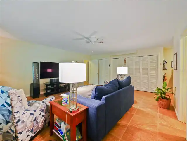 Listing Photo 24
