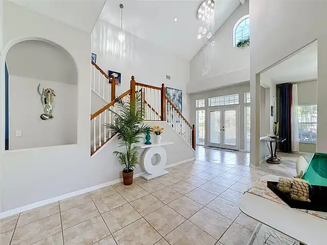 Listing Photo 10