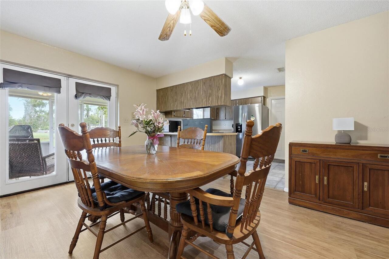 Listing Photo 9